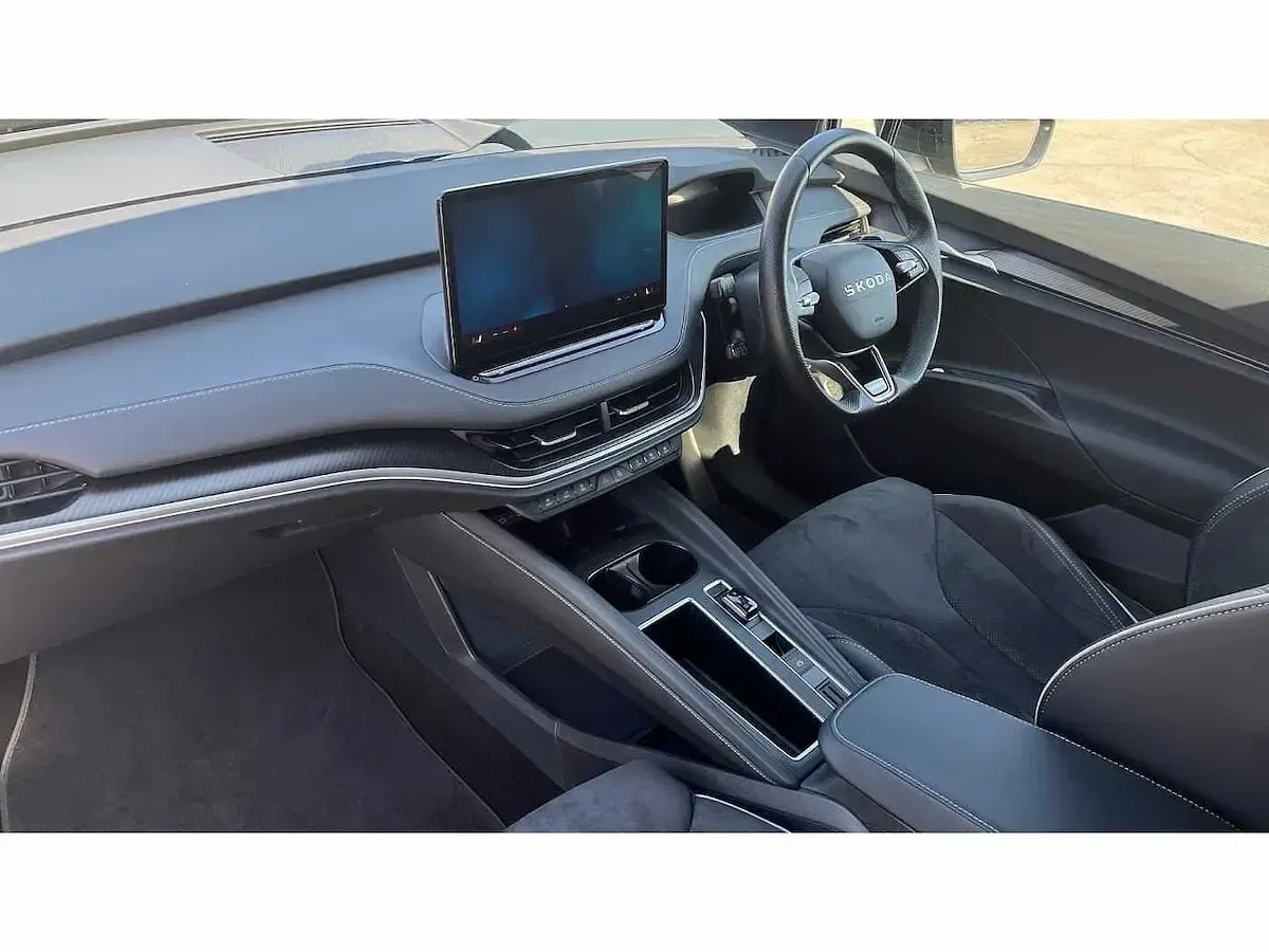 Used Skoda Enyaq iV SportLine 210 kW (286 HP) 2025 Graphite grey SUV