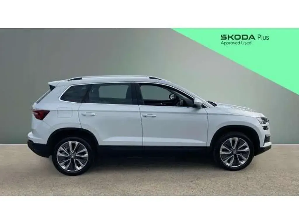 Used Skoda Karoq SE L 150 HP (110 kW) 2024 White SUV