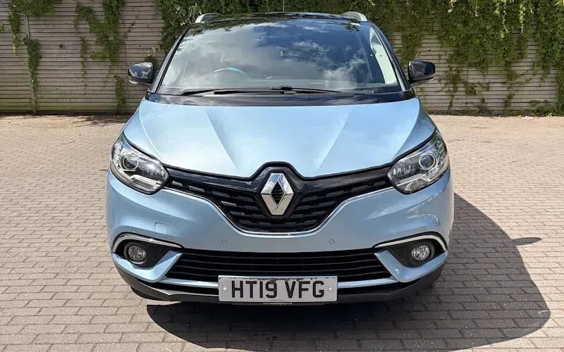 Used Renault Grand Scénic IV Iconic 120 HP (88 kW) 2020 MPV