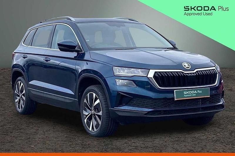 Used Skoda Karoq SE L 110 HP (80 kW) 2023 Petrol blue metallic SUV