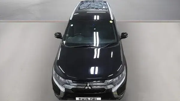 Used Mitsubishi Outlander P-HEV 2019 Black Estate