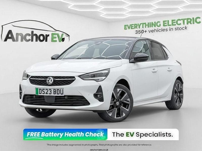 Used Vauxhall Corsa-e Ultimate 100 kW (136 HP) 2023 White Hatchback