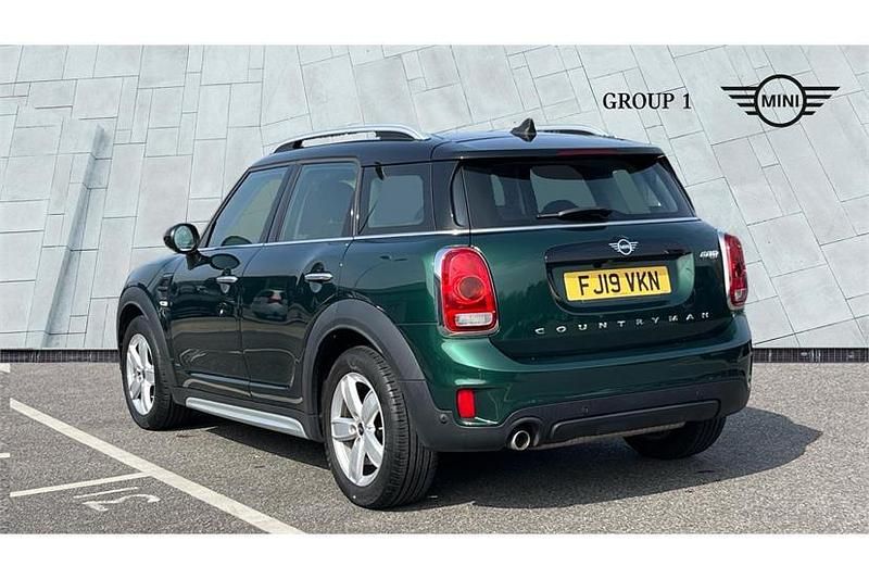 Used Mini Cooper Countryman Classic 136 HP (100 kW) 2019 Green SUV