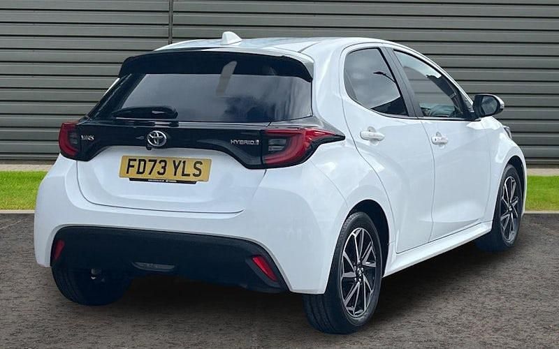 Used Toyota Yaris Hybrid Design 116 HP (85 kW) 2026 Hatchback