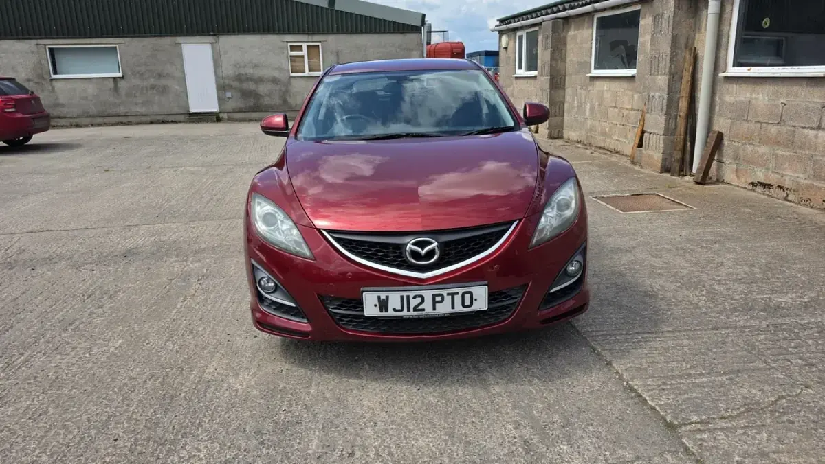 Begagnad Mazda 6 2012 Röd Halvkombi