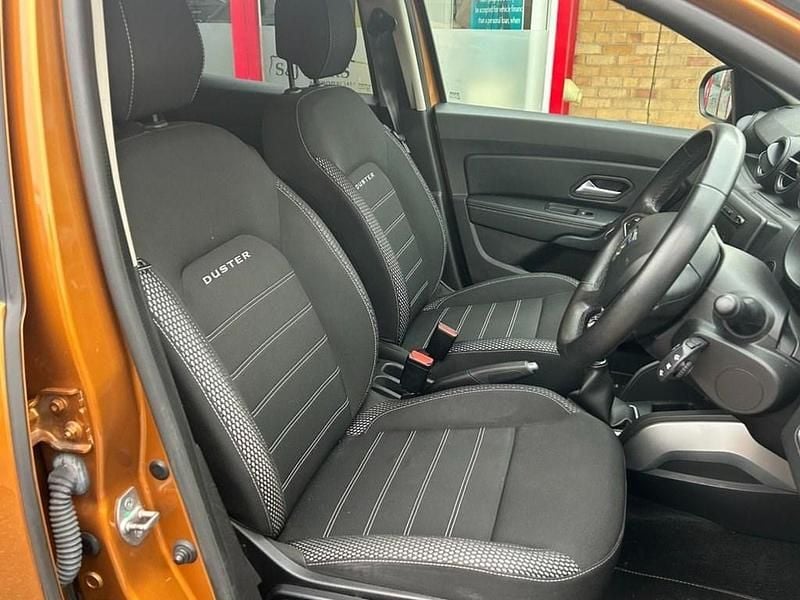 Used Dacia Duster Prestige 115 HP (84 kW) 2018 Orange SUV