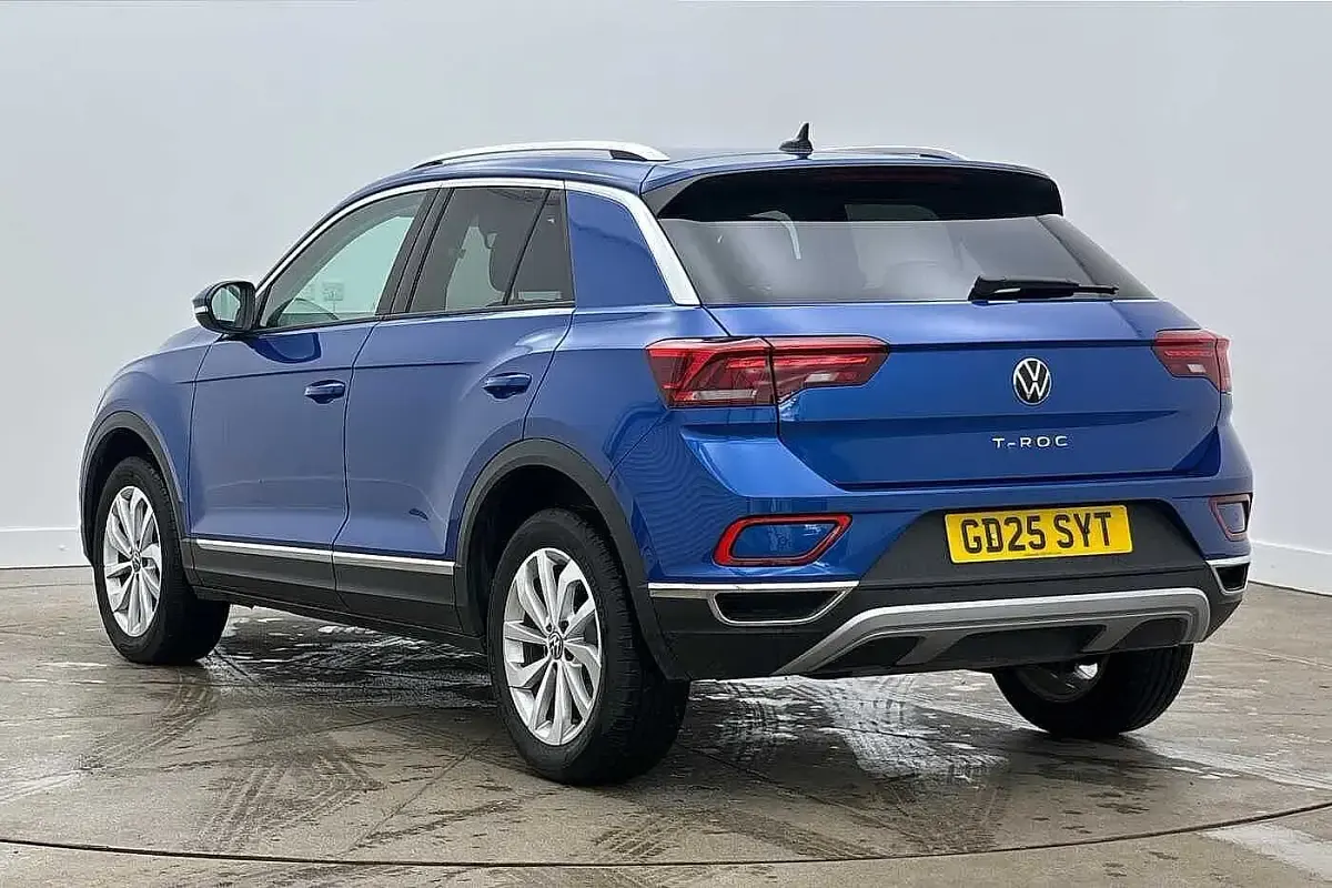 Used VW T-Roc Style 150 HP (110 kW) 2025 Blue SUV