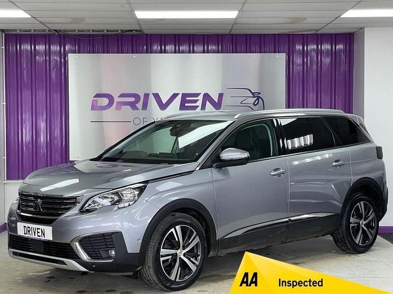 Used Peugeot 5008 Allure 130 HP (95 kW) 2020 Grey SUV