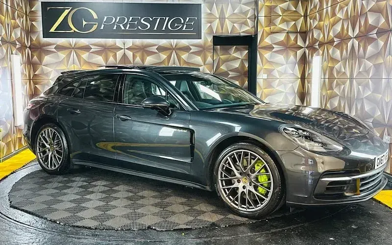 Used Porsche Panamera 4 E-Hybrid Sport Turismo Sport Turismo 462 HP (339 kW) 2020 Estate