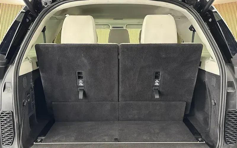 Used Land Rover Discovery S 349 HP (256 kW) 2025 Black SUV