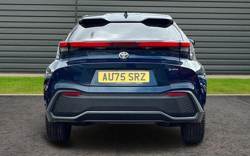 Used Toyota C-HR Design 140 HP (102 kW) 2025 Blue SUV