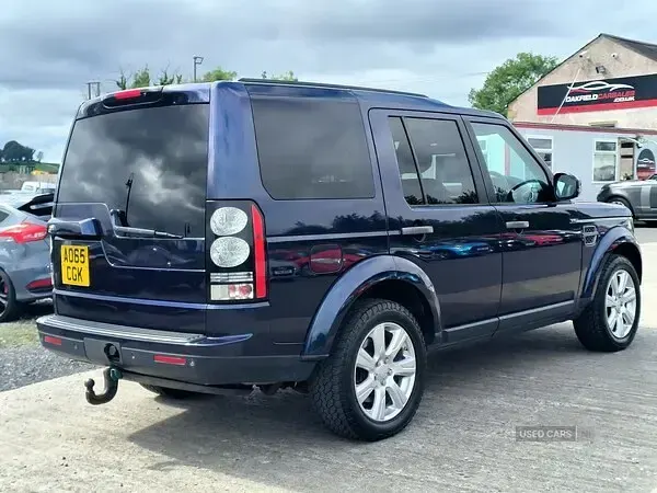 Used Land Rover Discovery 4 SE 2015 Blue SUV