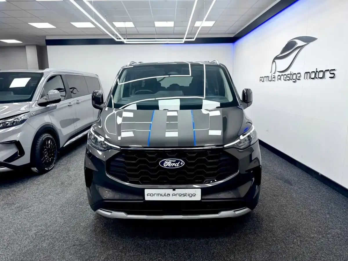 Used Ford Tourneo Custom Active 170 HP (125 kW) 2025 Grey Van