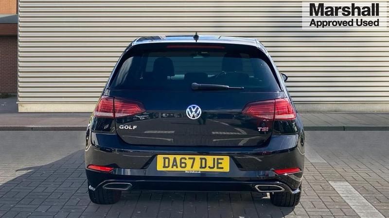Used VW Golf VII R-line 150 HP (110 kW) 2017 Black