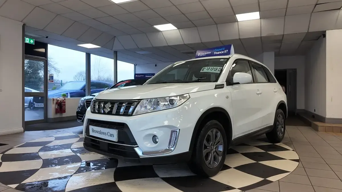 Used Suzuki Vitara SZ4 112 HP (82 kW) 2019 White SUV