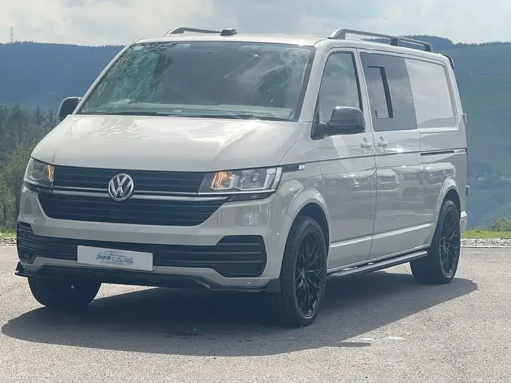 Second-hand VW Transporter Startline 150 CP (110 kW) 2020 Alb Van