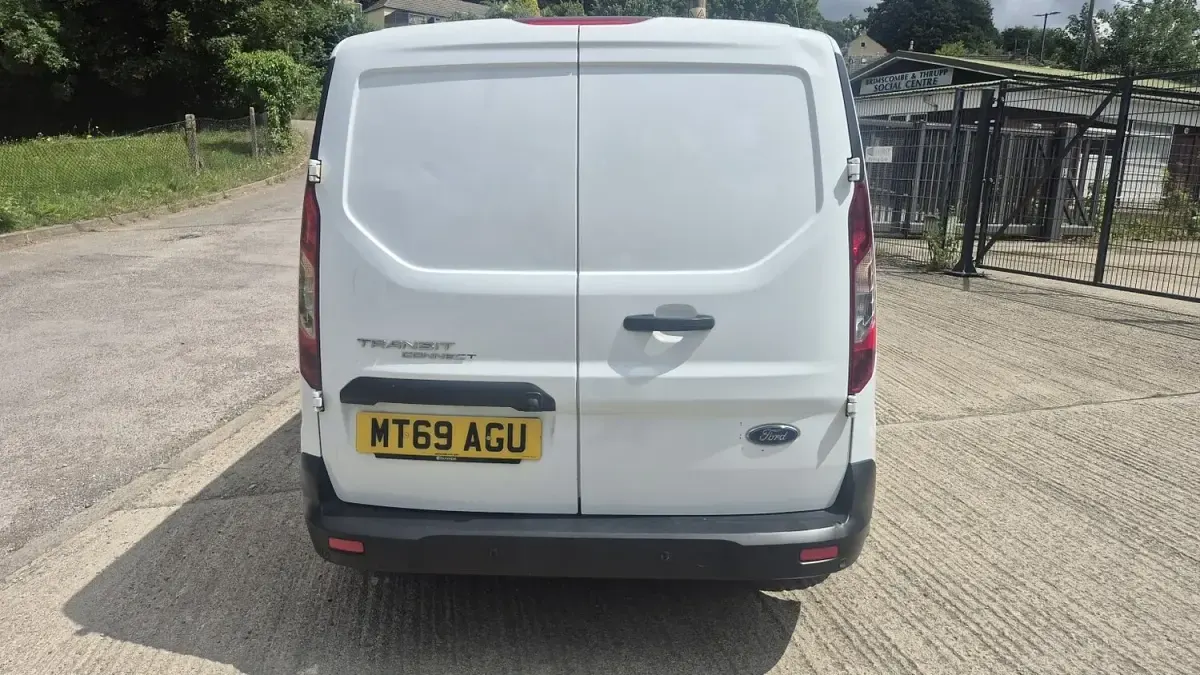 Used Ford Transit Connect Trend 2019 White MPV