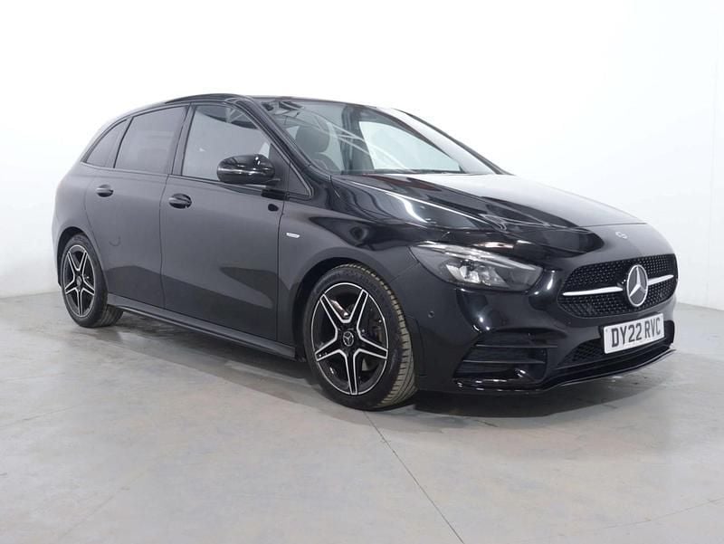 Black Used 2022 Mercedes B200 Executive MPV | £18,900 (Fair price) - Image 1/1