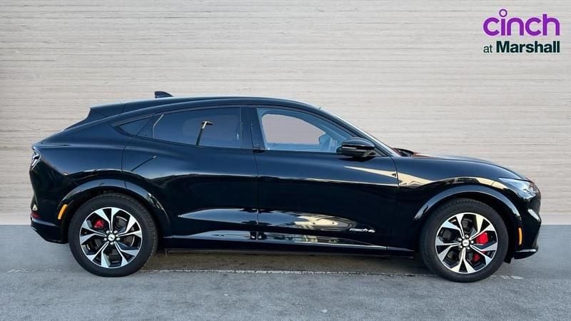 Used Ford Mustang Mach-E Standard Range 197 kW (269 HP) 2022 Black SUV