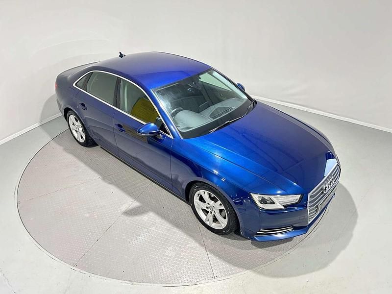 Used Audi A4 2015 Blue Sedan