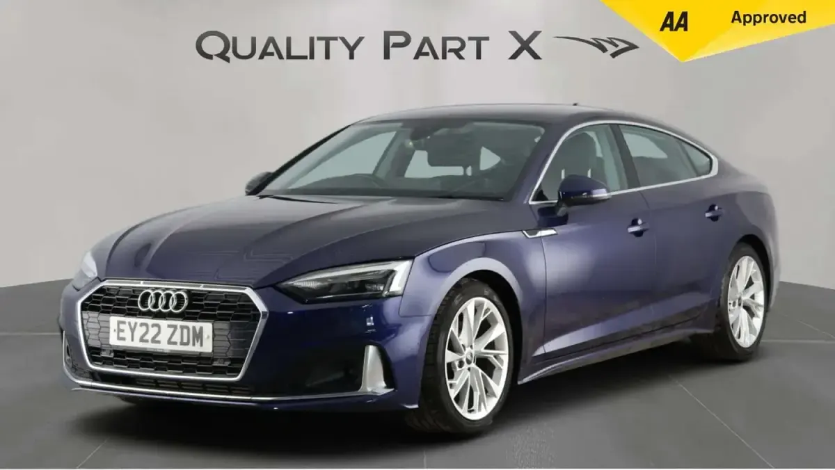 Used Audi A5 Sportback Sport 150 HP (110 kW) 2022 Blue Hatchback