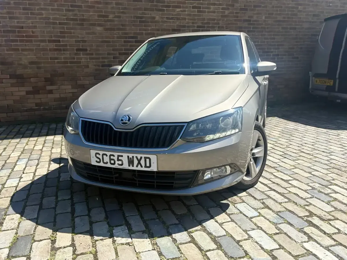 Used Skoda Fabia SE L 2015 Beige Hatchback
