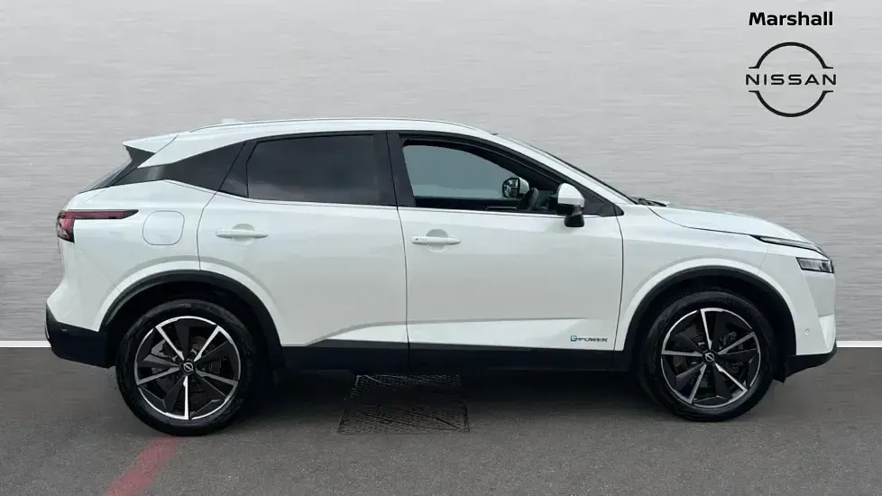 Used Nissan Qashqai Tekna 190 HP (139 kW) 2023 White SUV