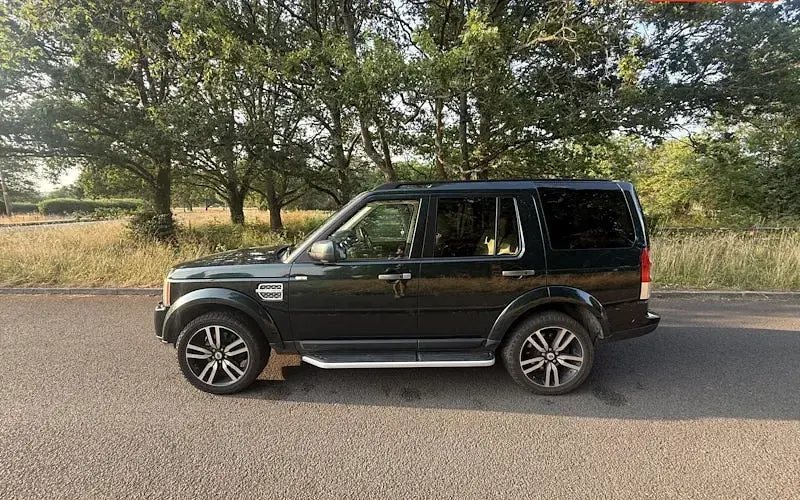 Used Land Rover Discovery 4 HSE Luxury 256 HP (188 kW) 2013 SUV