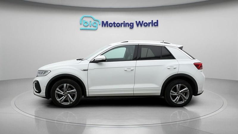Used VW T-Roc R-line 148 HP (108 kW) 2023 White SUV