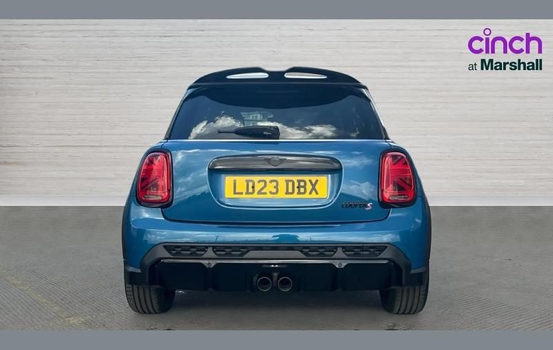 Used Mini Cooper S Premium 176 HP (129 kW) 2023 Blue Hatchback