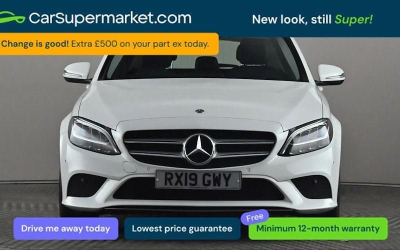 Used Mercedes C200 184 HP (135 kW) 2019 White Estate