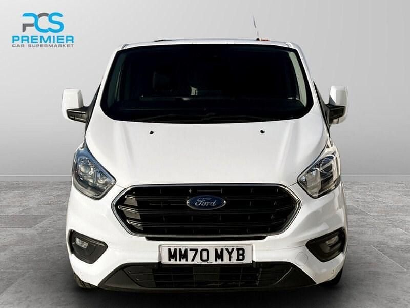 Used Ford Transit Custom Limited 130 HP (95 kW) 2020 White Van