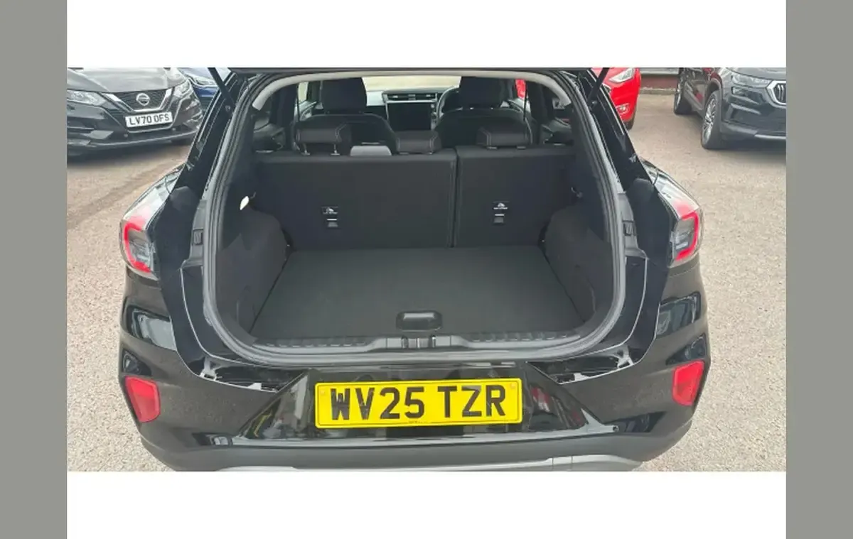Used Ford Puma Titanium 125 HP (91 kW) 2025 Black SUV