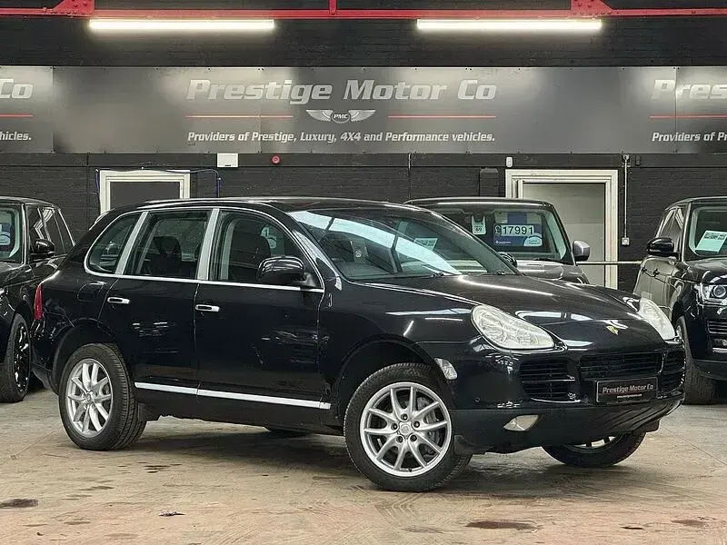 Used Porsche Cayenne 250 HP (183 kW) 2004 Black SUV