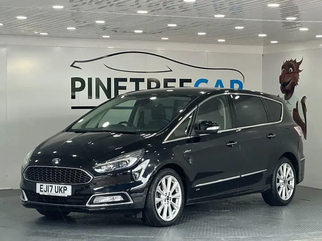 Used Ford S-MAX Vignale 180 HP (132 kW) 2017 Black MPV