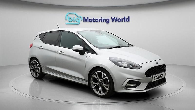 Used Ford Fiesta ST-Line X 125 HP (91 kW) 2021 Silver Hatchback