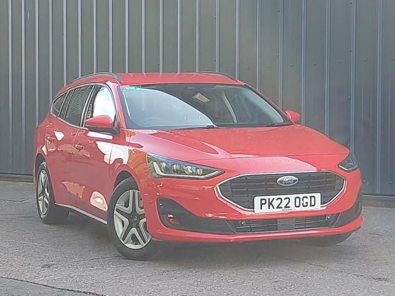 Red Used 2022 Ford Focus Trend Estate | £16,998 (Fair price) - Image 1/4