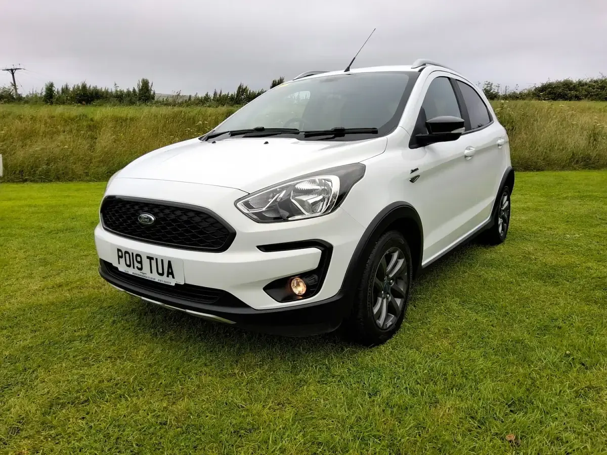 Used Ford Ka Plus Active 85 HP (62 kW) 2019 White Hatchback