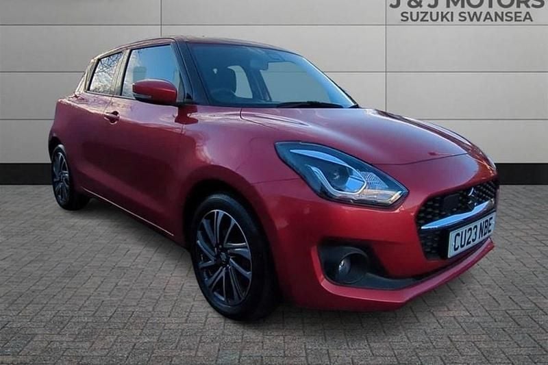 Used Suzuki Swift SZ5 83 HP (61 kW) 2023 Red Hatchback