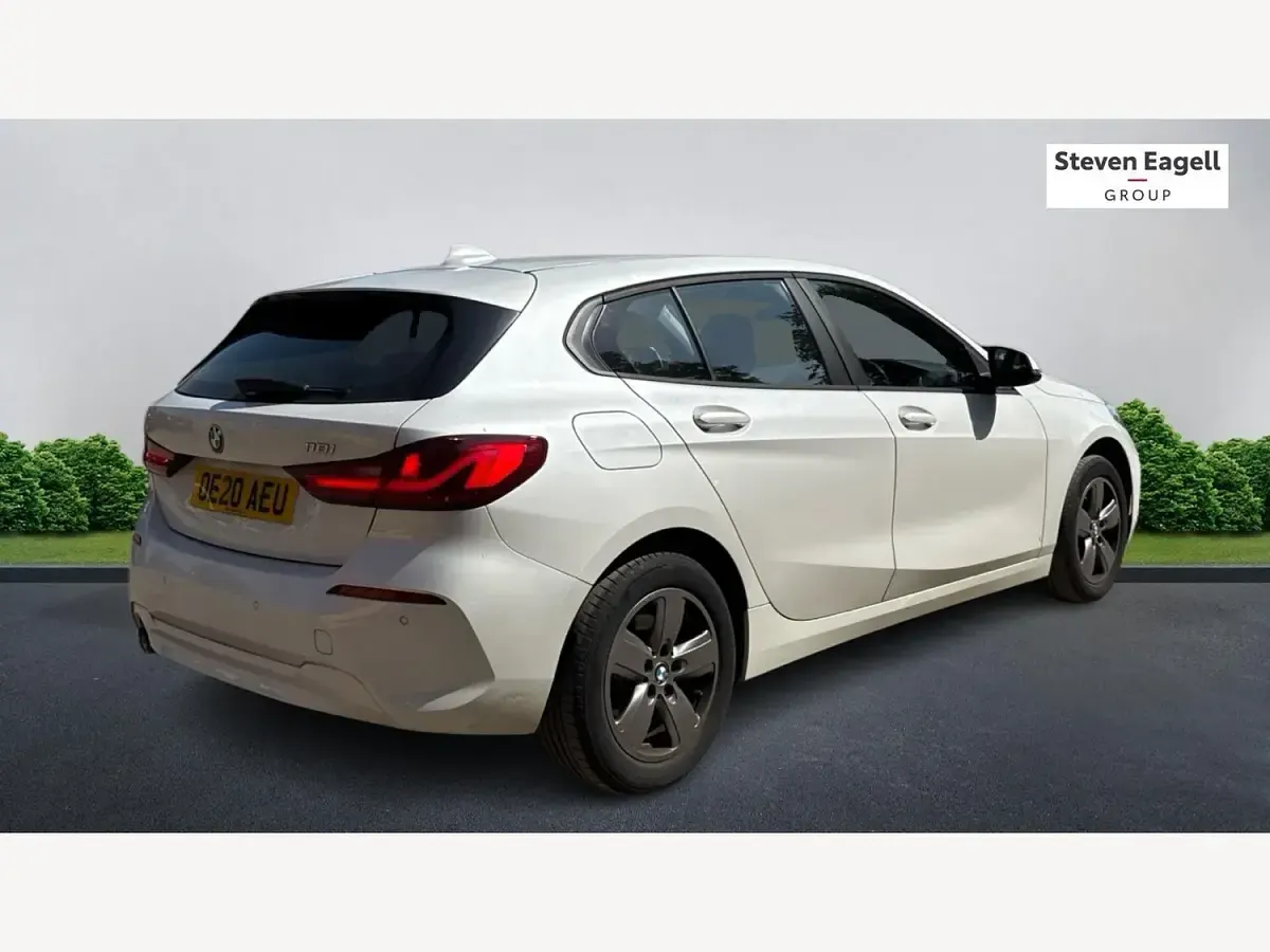 Used BMW 118 Impressive 2020 White Hatchback