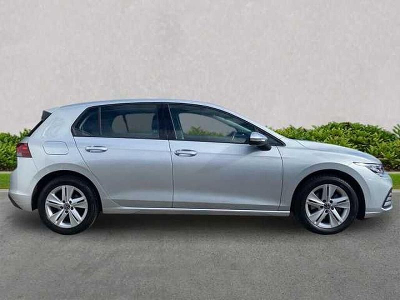 Used VW Golf VIII 150 HP (110 kW) 2022