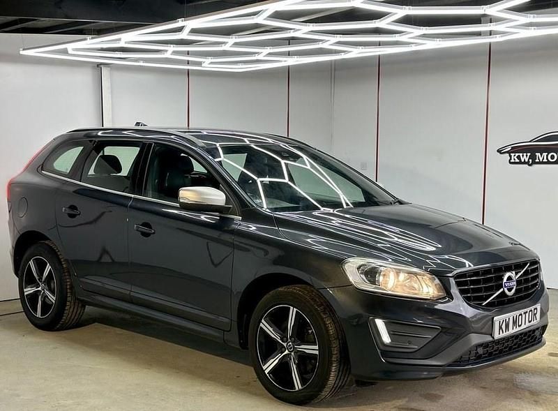 Used Volvo XC60 R-Design 190 HP (139 kW) 2017 Grey SUV