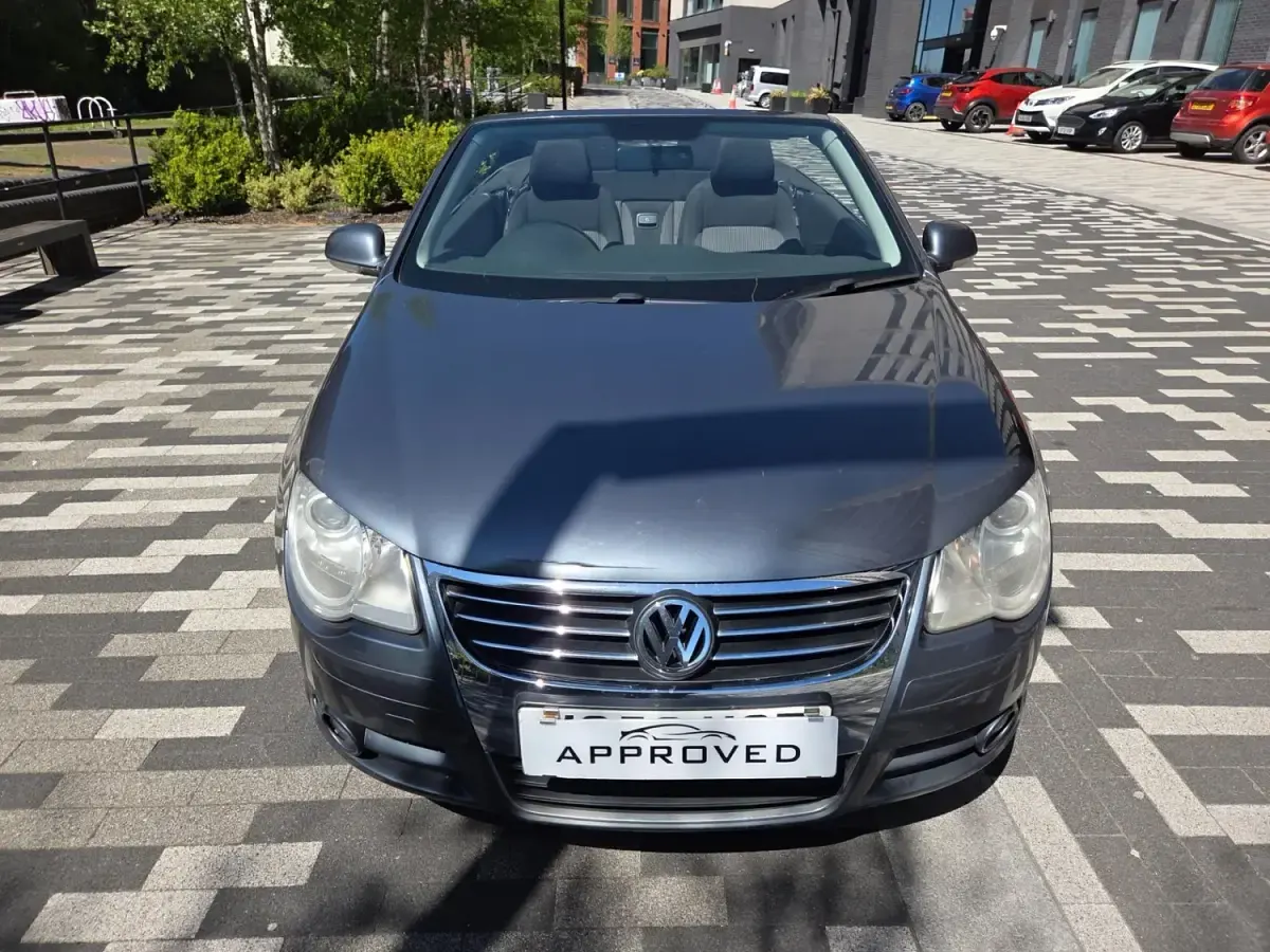 Begagnad VW Eos 140 HK (102 kW) 2007 Grå Cab
