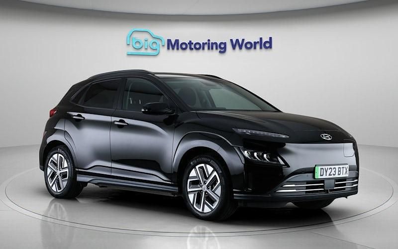Used Hyundai Kona Premium 150 kW (204 HP) 2022 Black SUV
