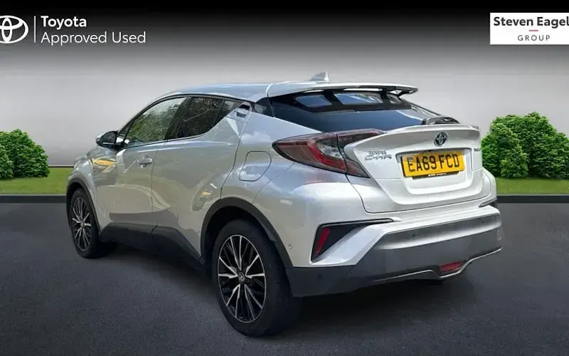 Used Toyota C-HR 122 HP (89 kW) 2019 Silver SUV