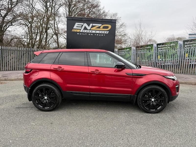 Used Land Rover Range Rover evoque SE 150 HP (110 kW) 2016 Red Estate