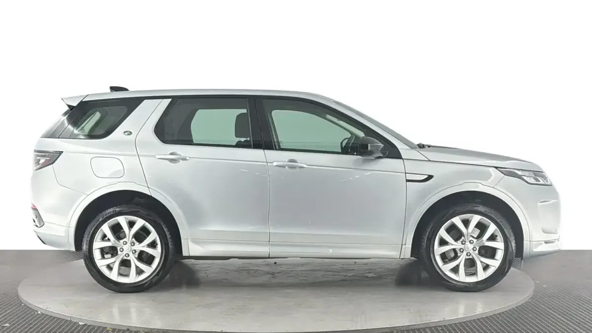 Used Land Rover Discovery 5 Urban Edition 204 HP (150 kW) 2022 Silver SUV