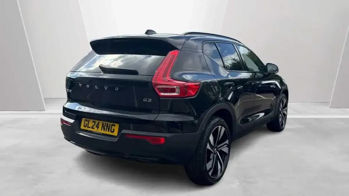 Used Volvo XC40 Ultra 161 HP (118 kW) 2025 SUV