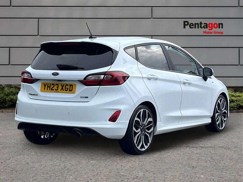 Used Ford Fiesta ST-Line X 123 HP (90 kW) 2023 White Hatchback
