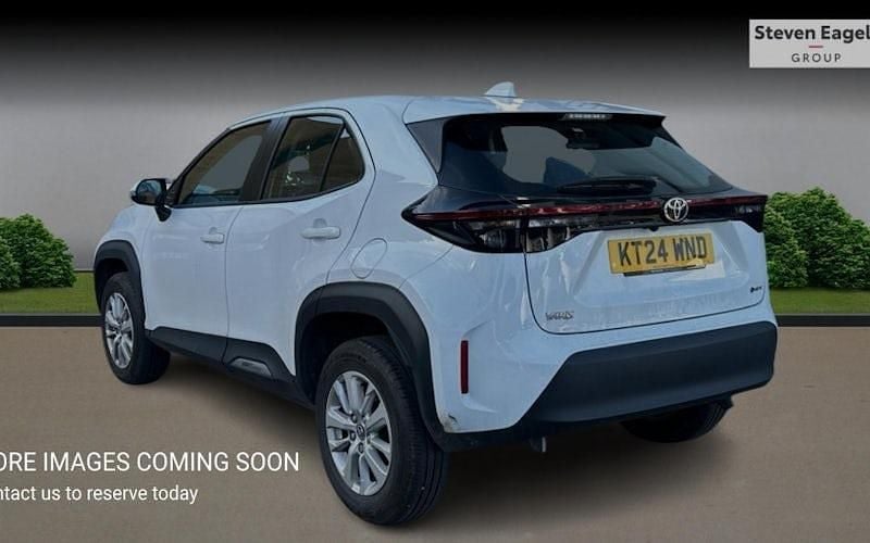 Used Toyota Yaris Hybrid 116 HP (85 kW) 2026 Estate